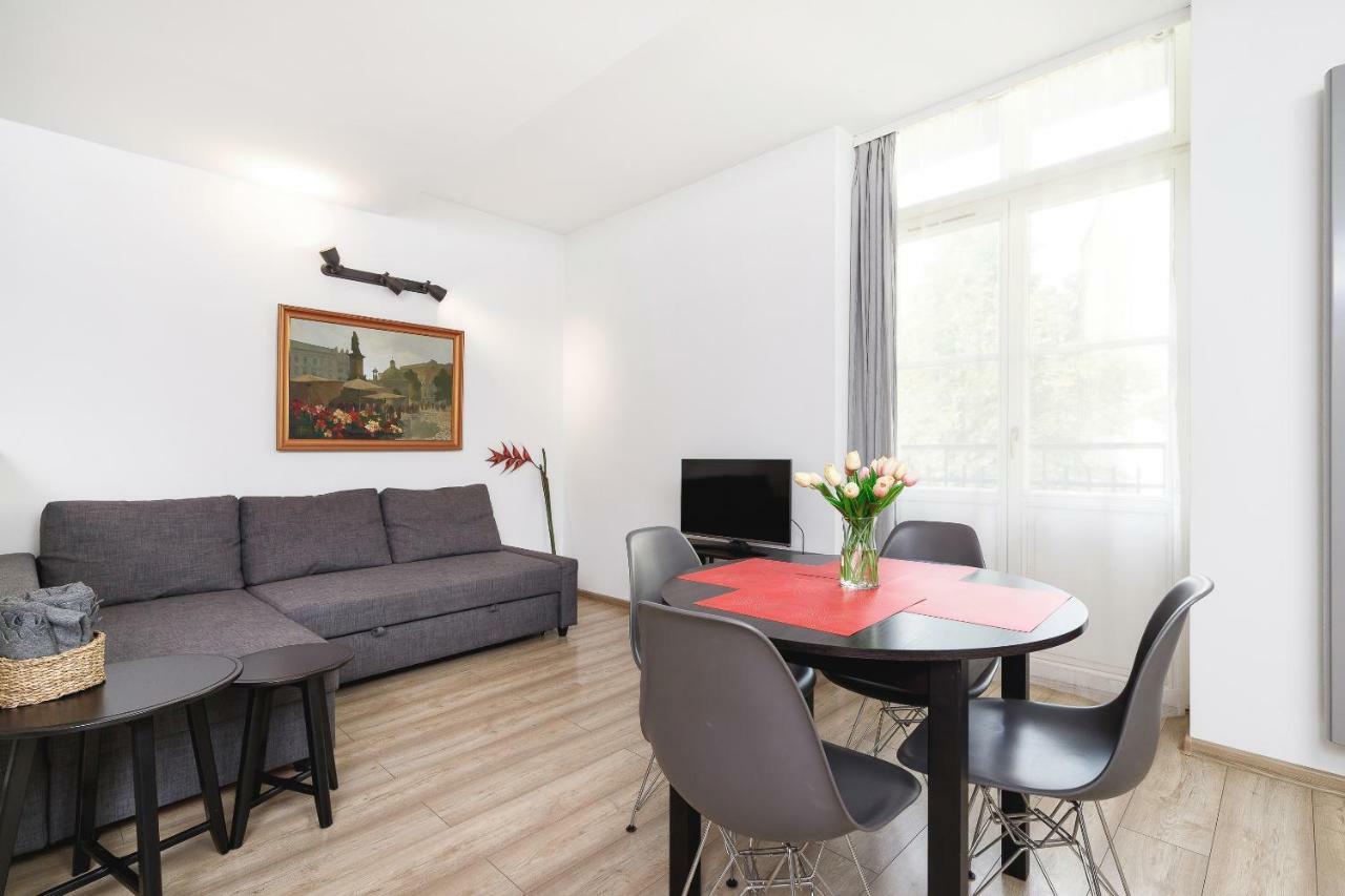 Apartments Cracow Miodowa By Renters Krakow Exterior photo