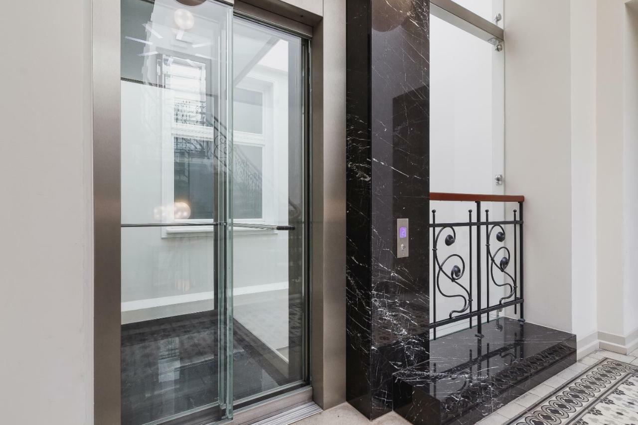 Apartments Cracow Miodowa By Renters Krakow Exterior photo